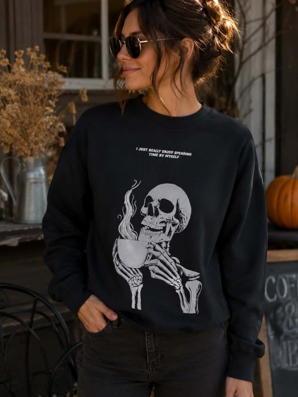 Black Graphic Skull Sweatshirt - Unbranded